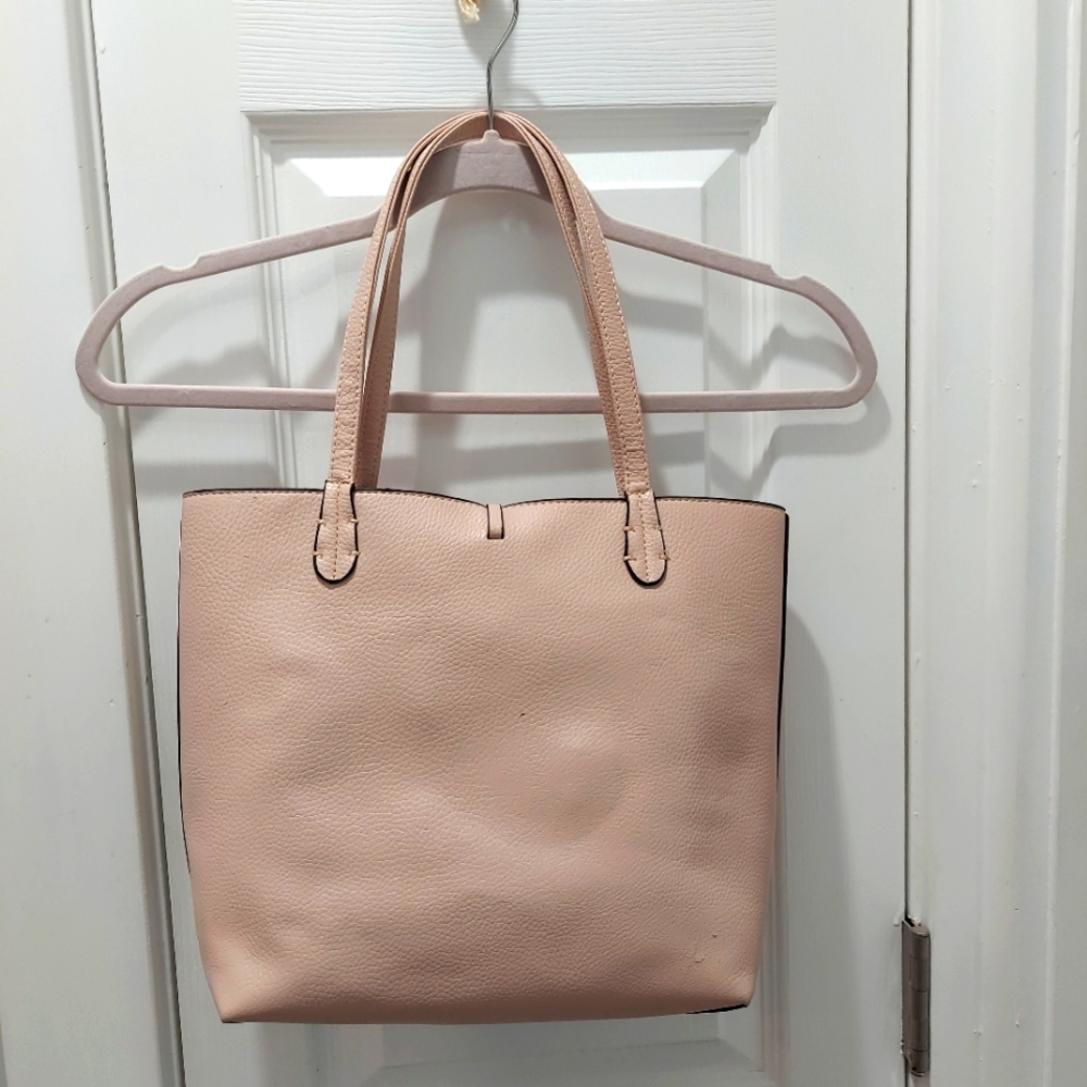 Pink shoulder strap pocket book pearl and sequin front rose petal closure Bag - Picture 3 of 14